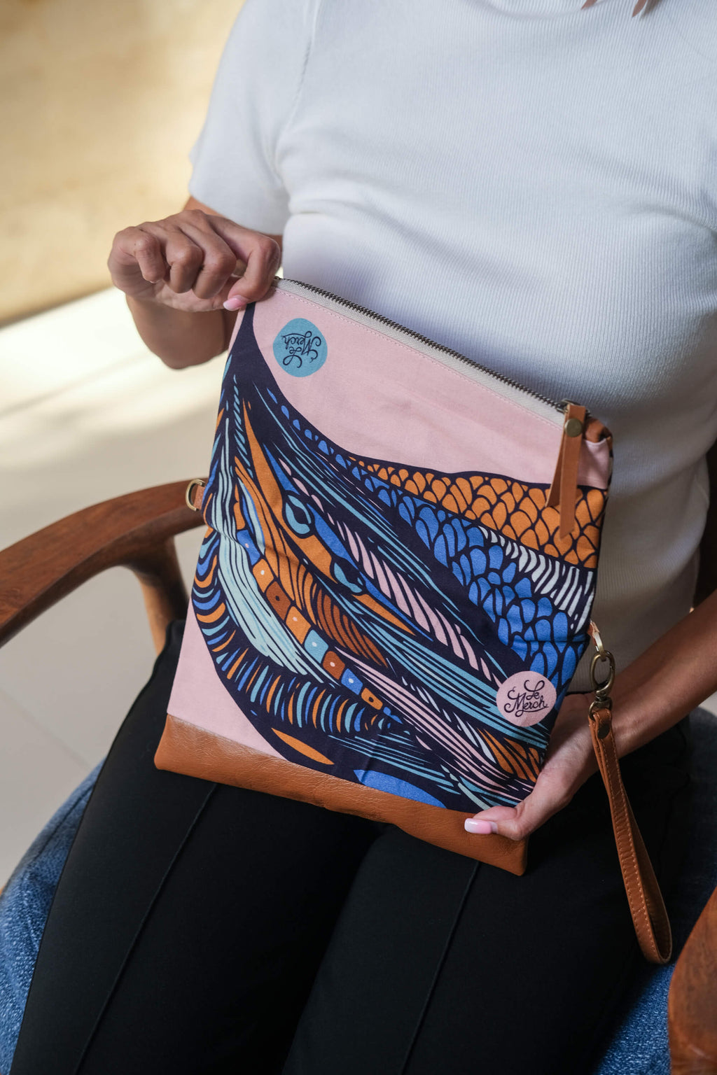 Blue Eye Clutch